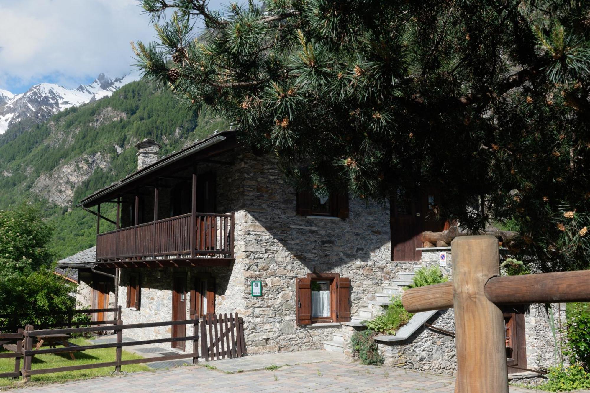 Case Gran Paradiso Rhemes Saint Georges Exterior foto